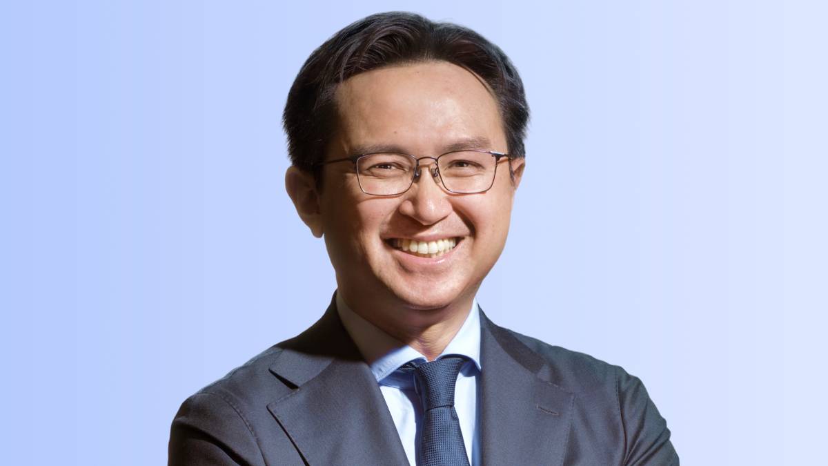 Headshot of Takeshi Osawa, President & General Manager of Smartsheet Japan 